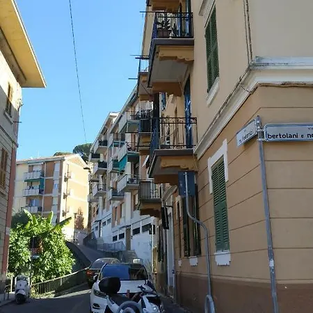 Il Cielo Della Spezia 公寓 *